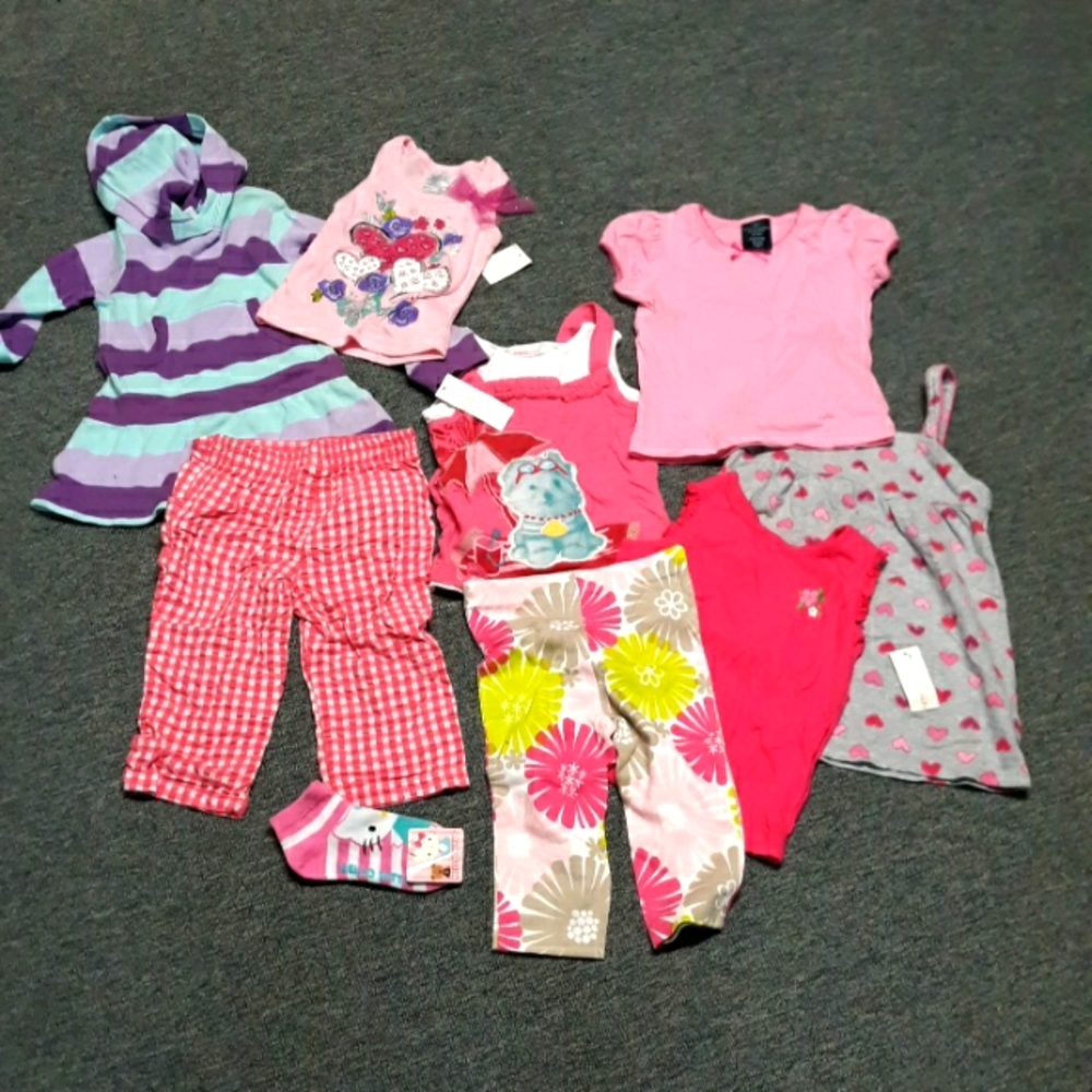 Girls 3T capris and tops